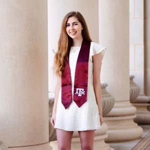 Meet your Posher, Bennett